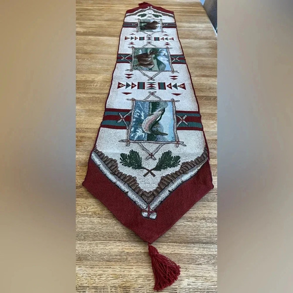 Rustic Retreat  Wildlife Tapestry Table Runner Deer Bear Salmon Geometric USA - Picture 4 of 12